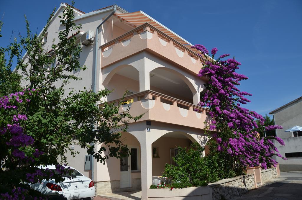 Apartments Jadranka Novalja Exterior foto